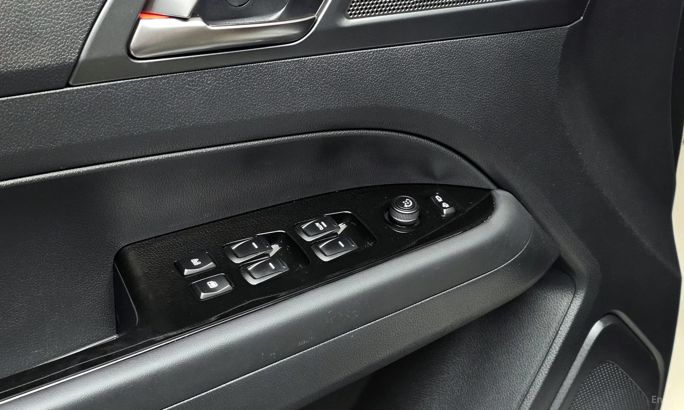 Musso Sport (Q250)