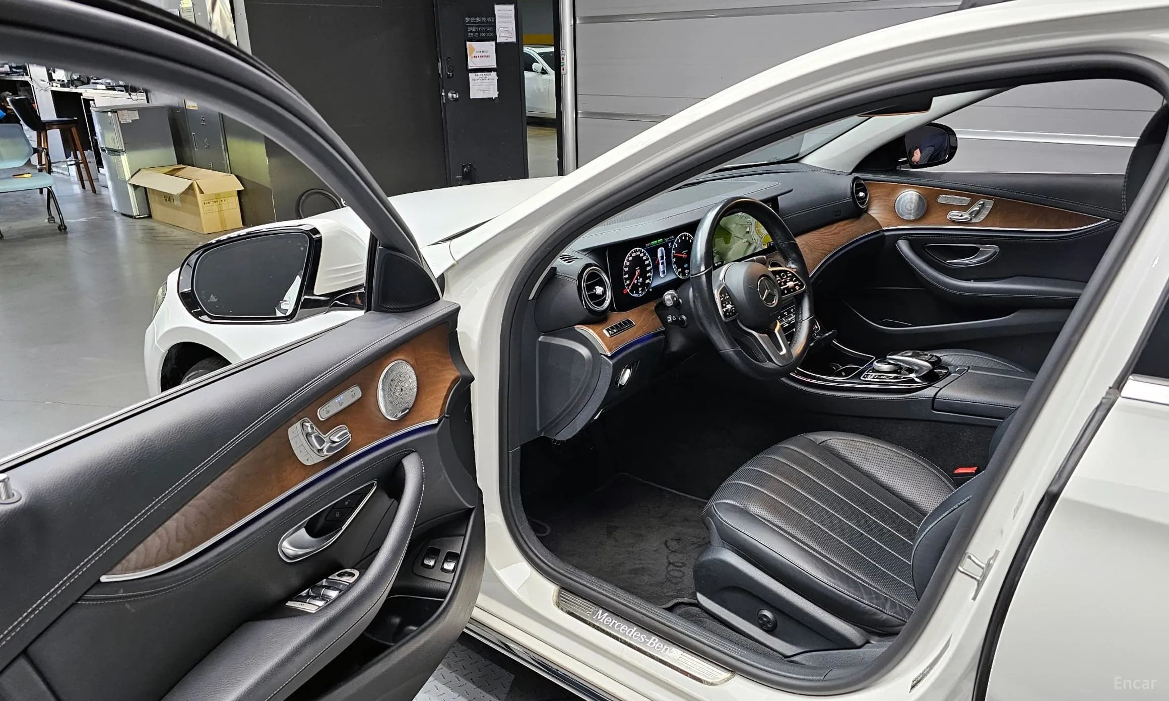 E-Class W213
