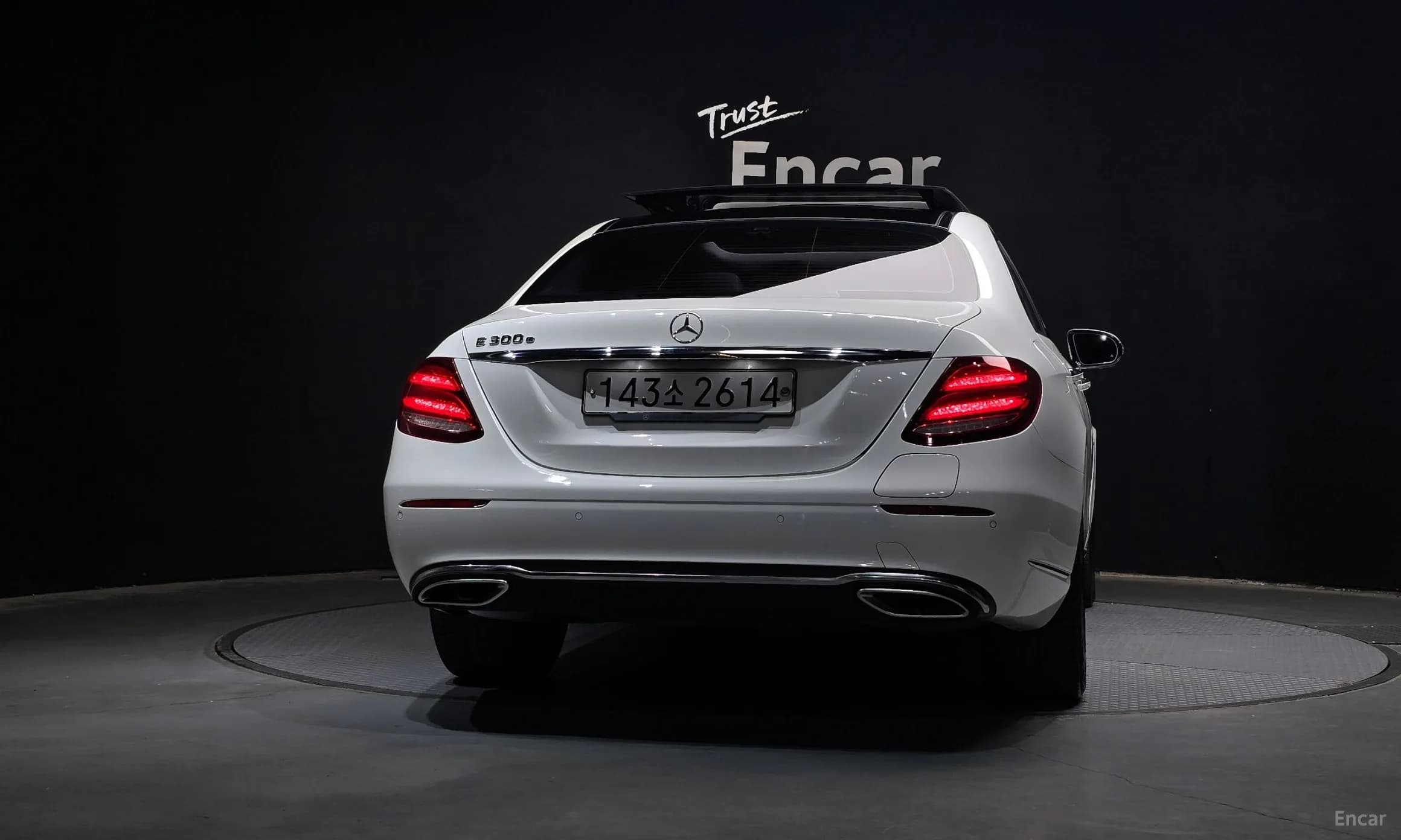 E-Class W213