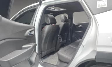 Trax Crossover