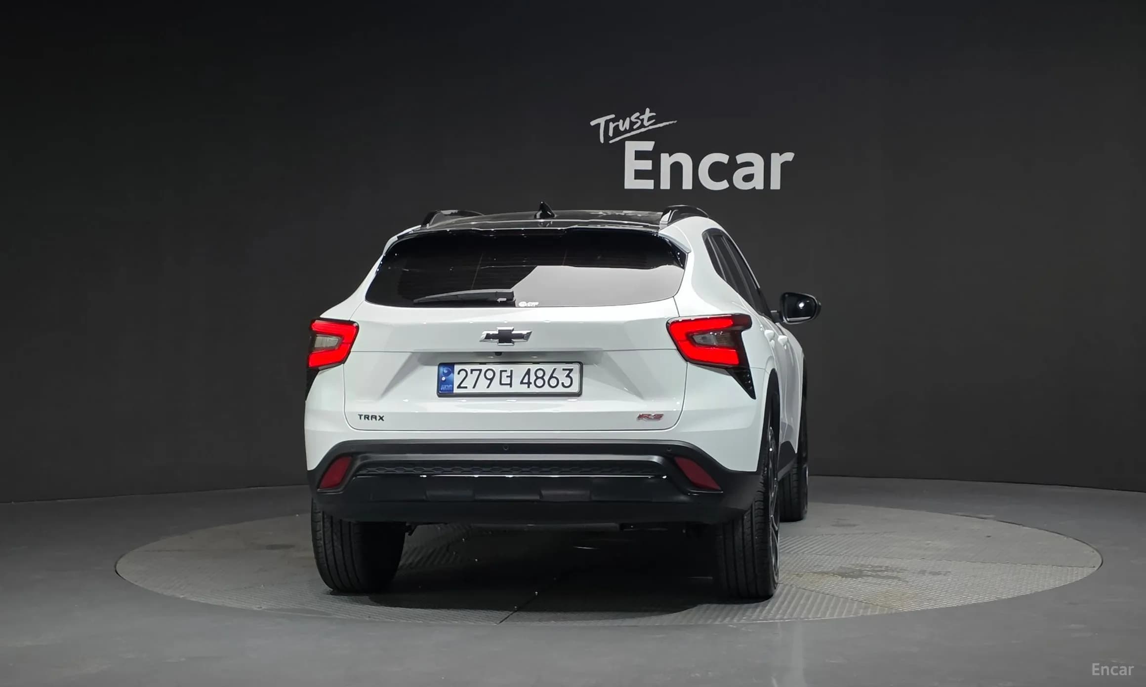 Trax Crossover