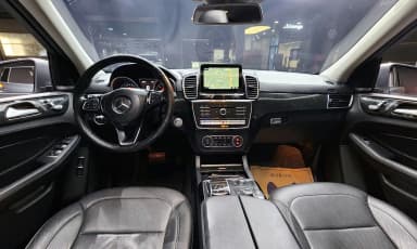 GLS-Class X166