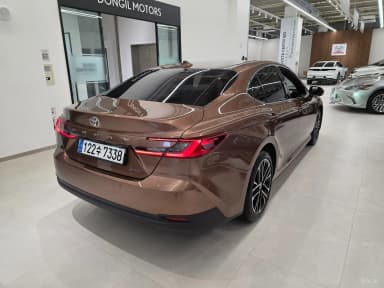 Camry (XV80)