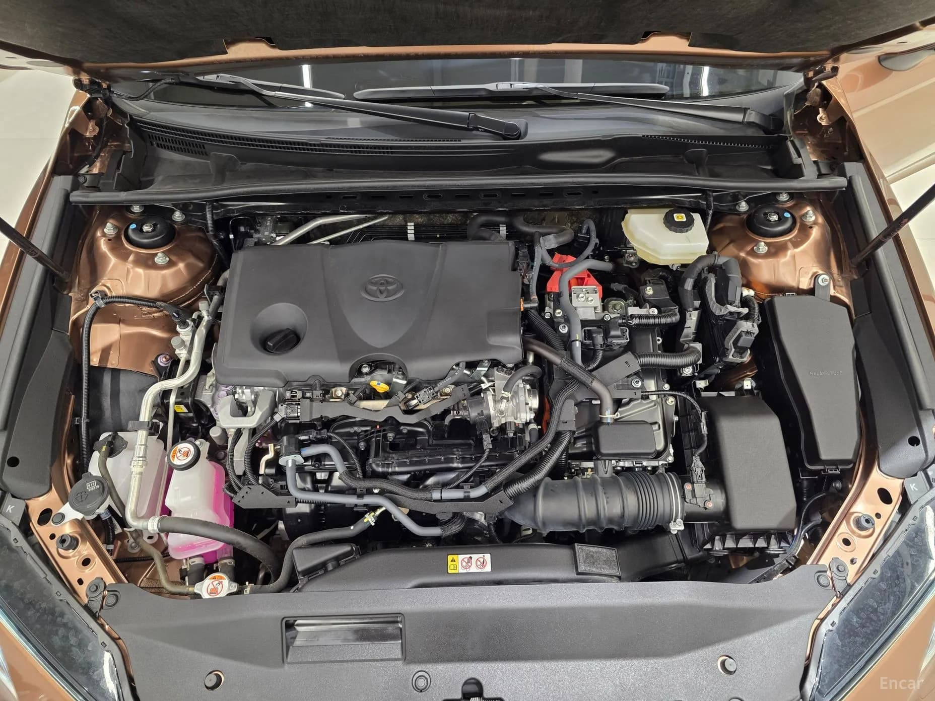 Camry (XV80)