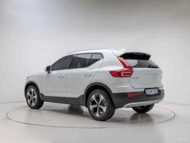 XC40