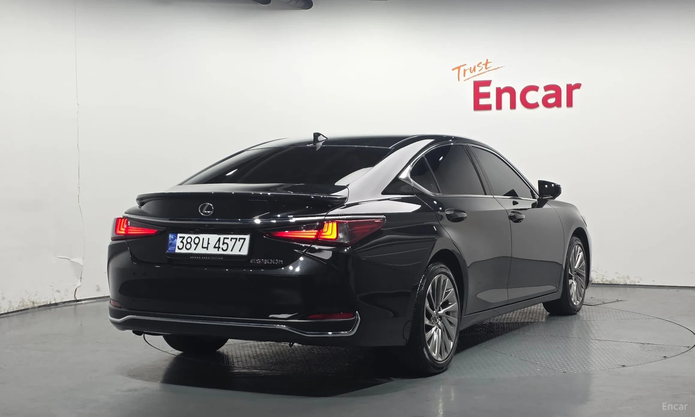 ES300h 7th Generation