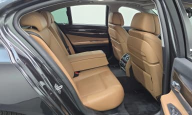 7 Series (F01)