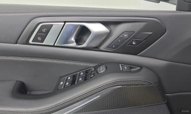 X5 (G05)