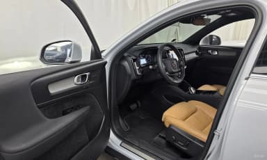 XC40