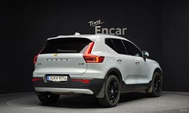XC40