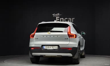 XC40