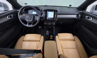 XC40