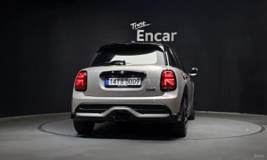 Cooper S