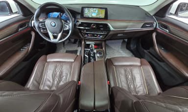 5 Series (G30)