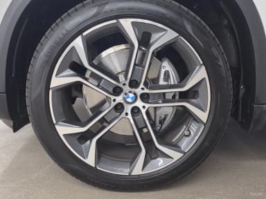 X5 (G05)