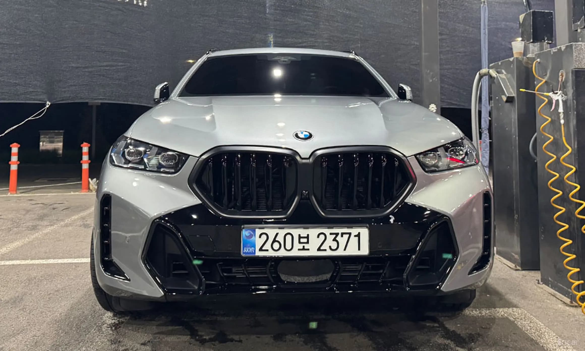 X6 (G06)