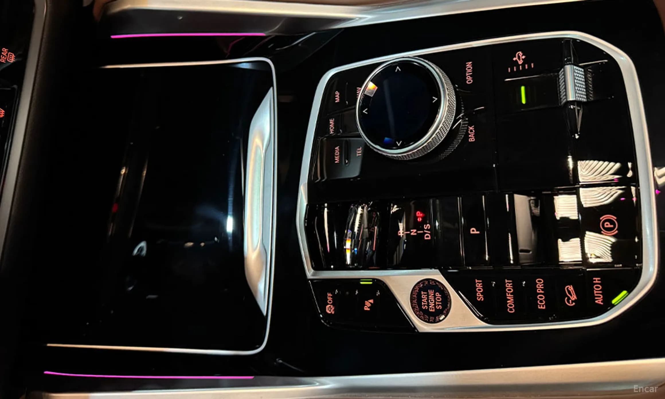 X6 (G06)