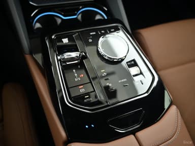 5 Series (G60)
