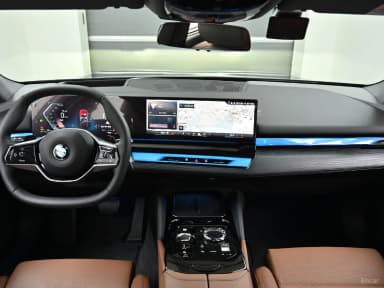 5 Series (G60)