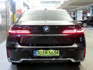 7 Series (G70)