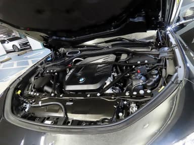 7 Series (G70)
