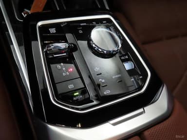 7 Series (G70)