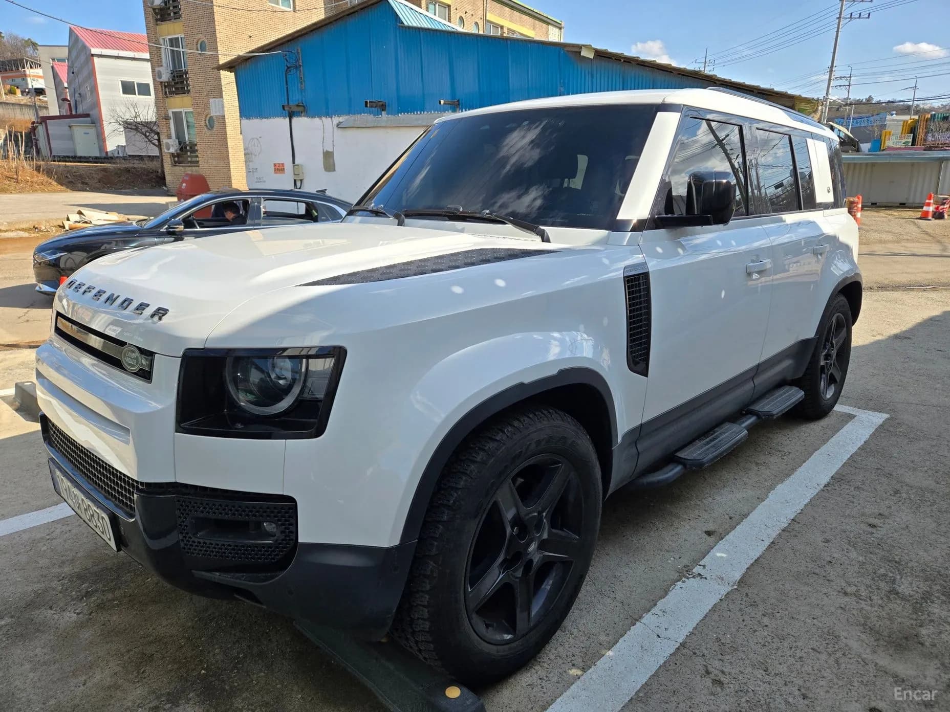 Defender (L663)