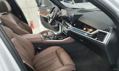 X5 (G05)