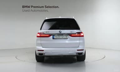 X7 (G07)