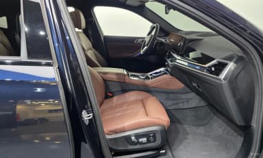 X6 (G06)