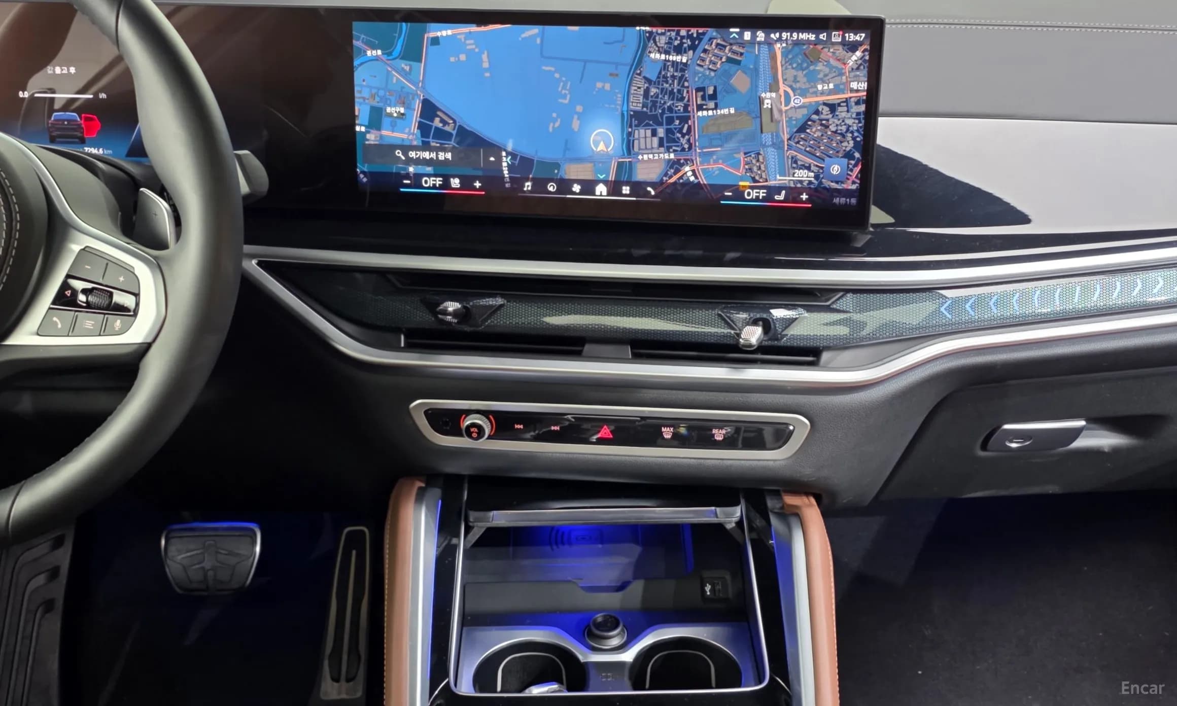 X6 (G06)