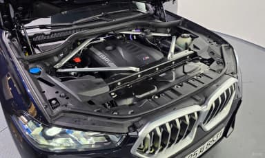 X6 (G06)