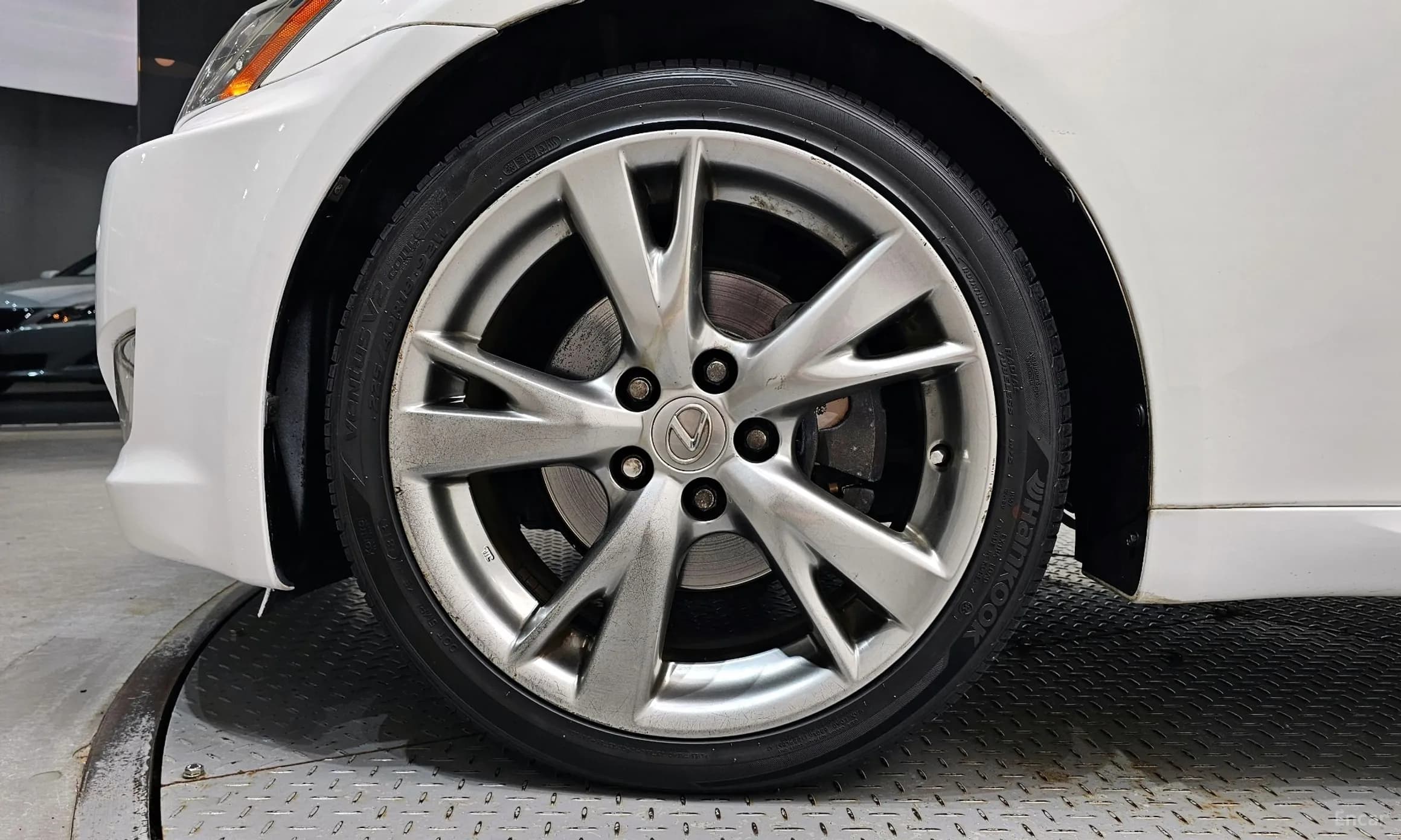 IS250