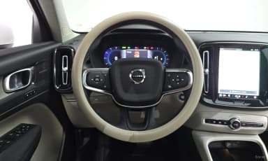 XC40