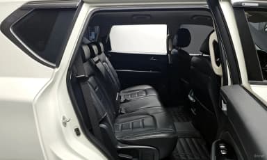 G4 Rexton