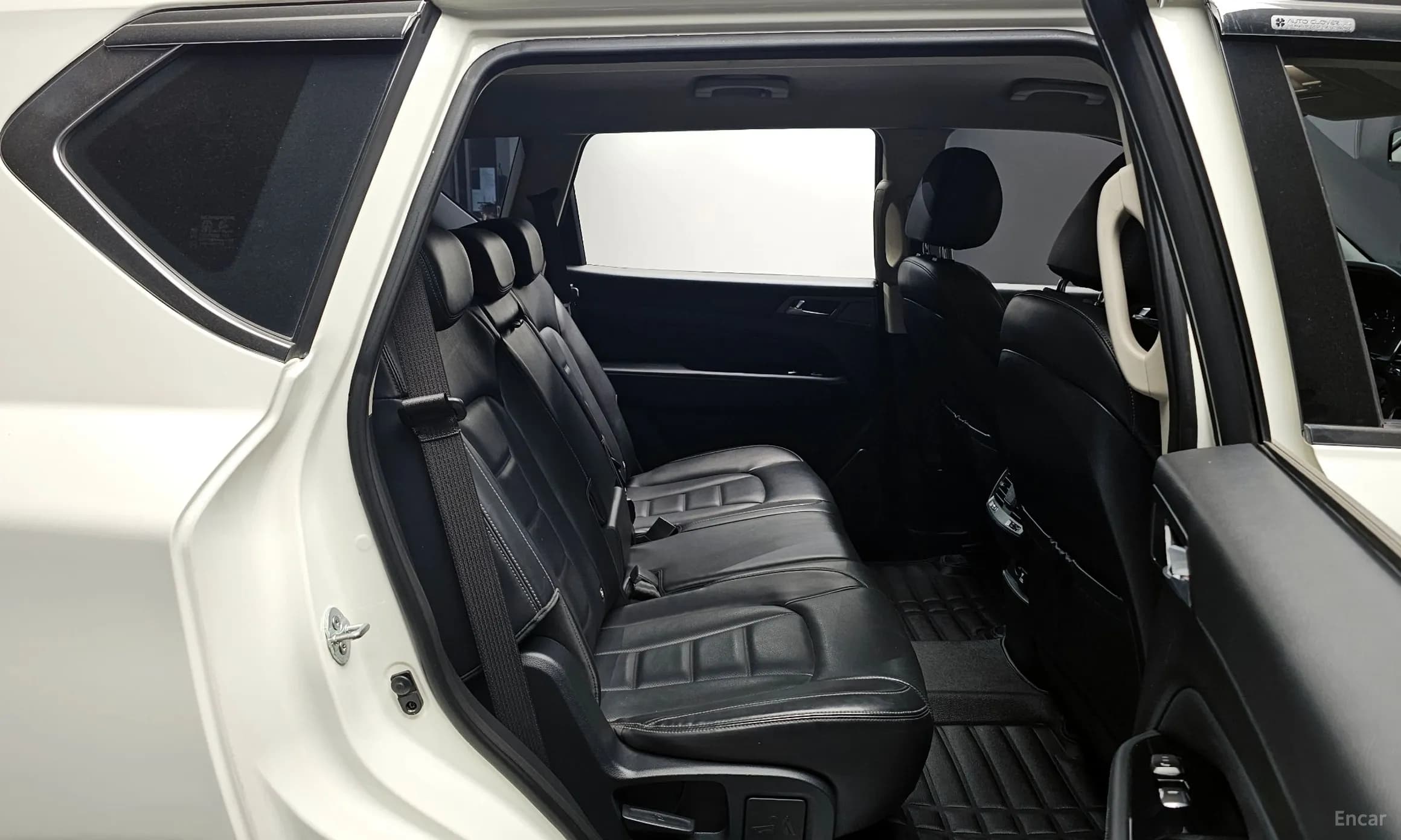 G4 Rexton