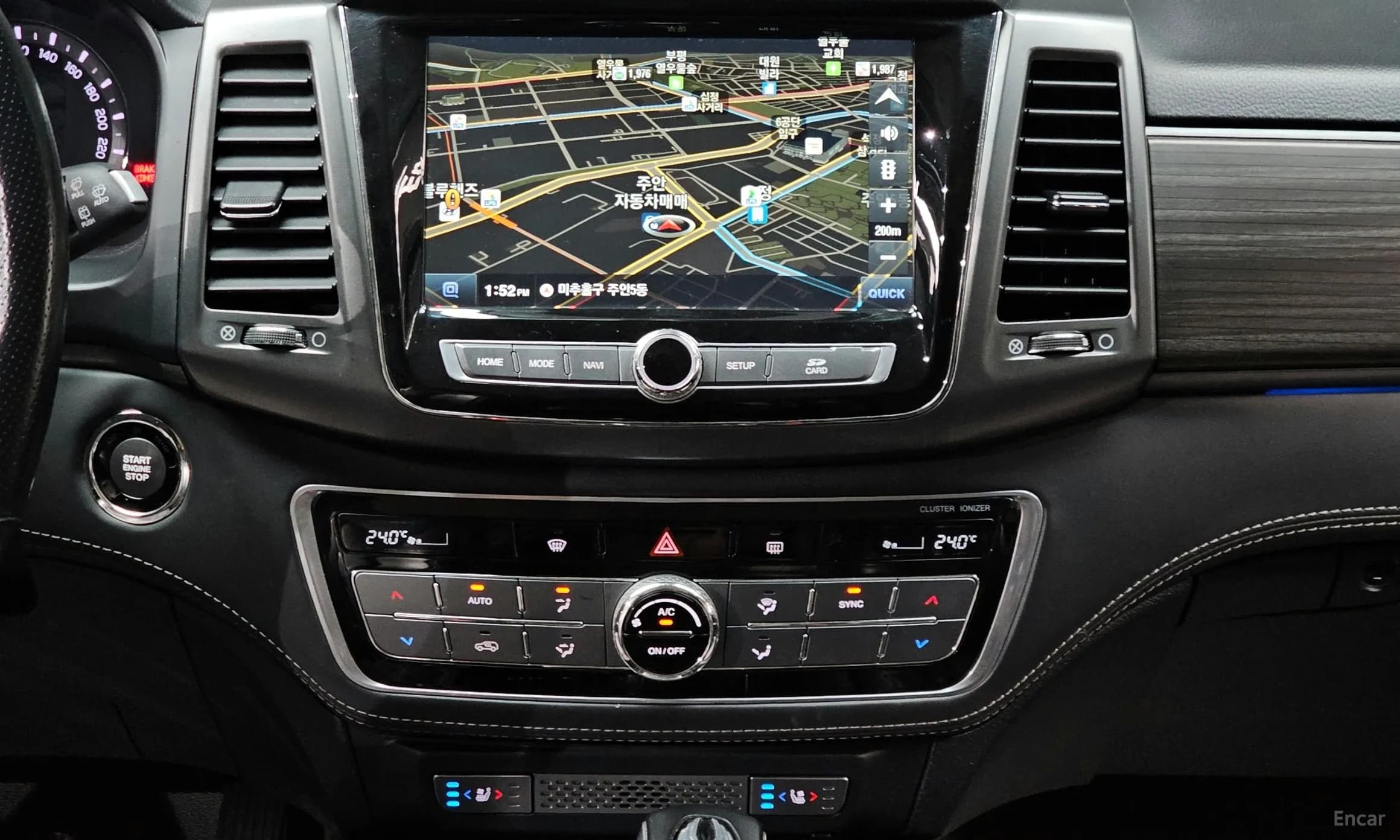 G4 Rexton