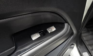 G4 Rexton