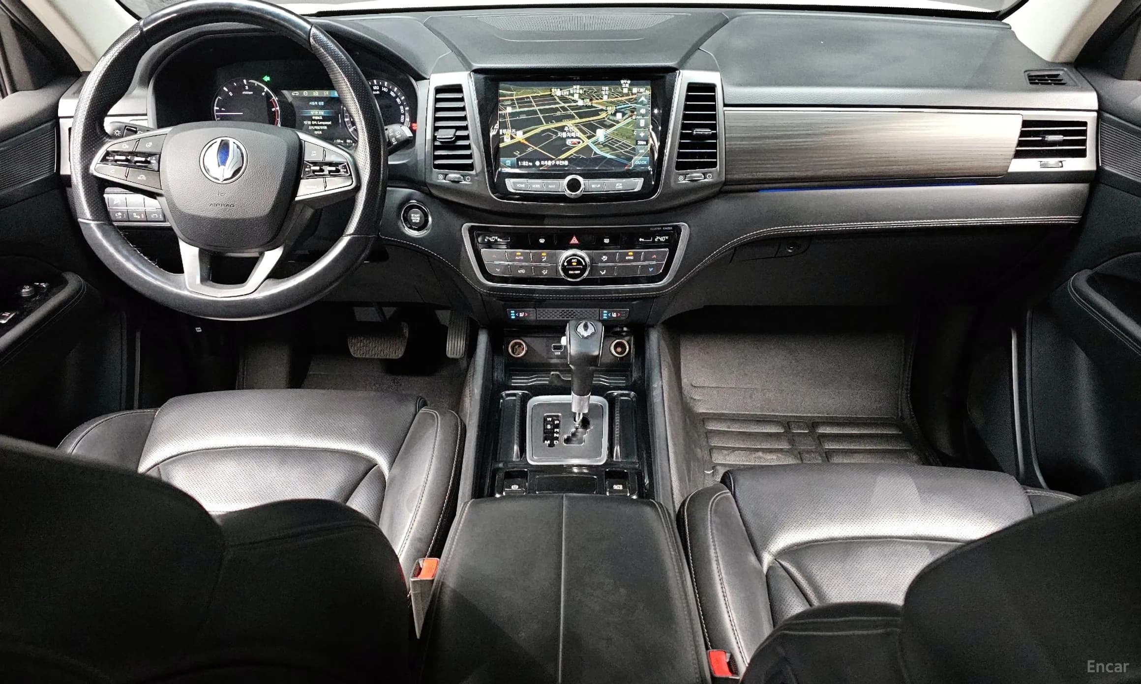 G4 Rexton