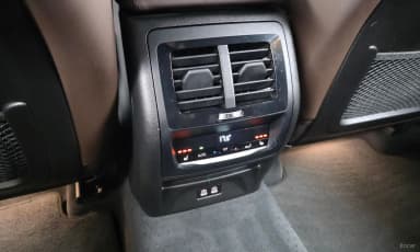 X4 (G02)