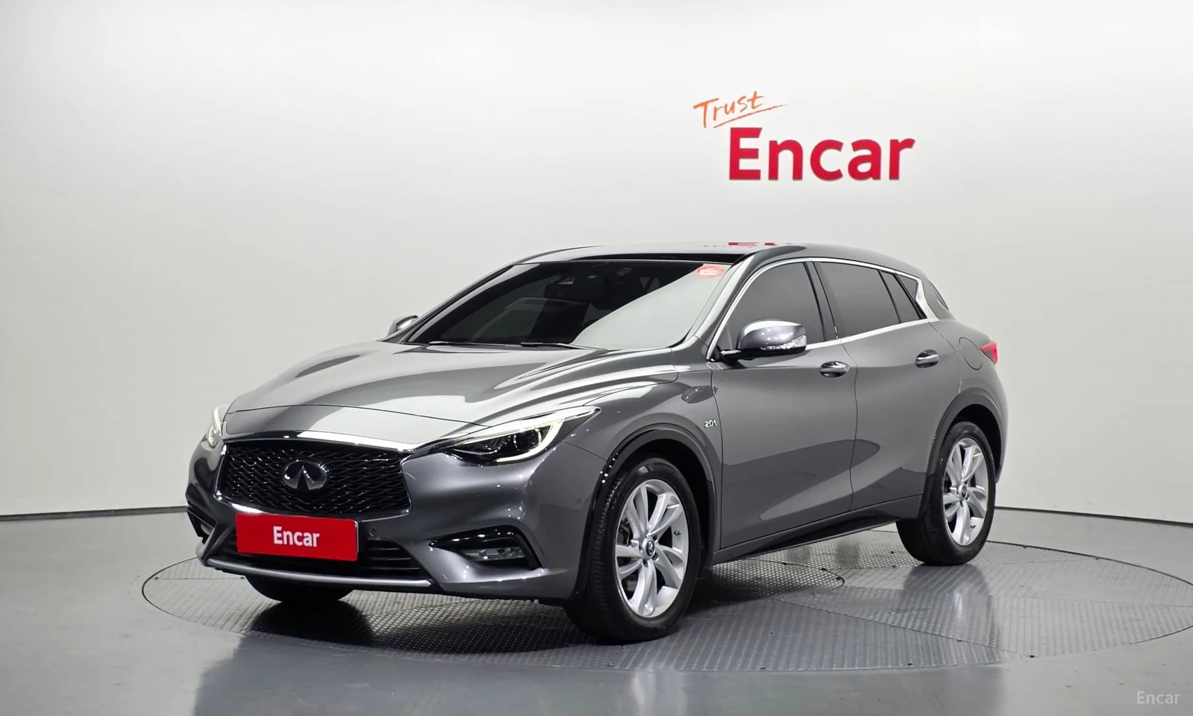 Q30