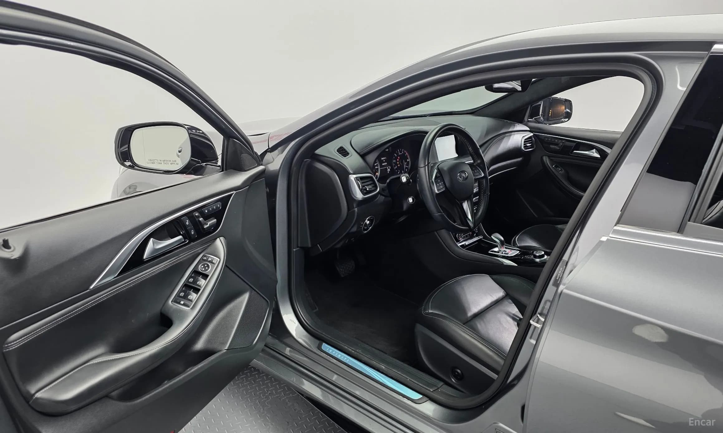 Q30