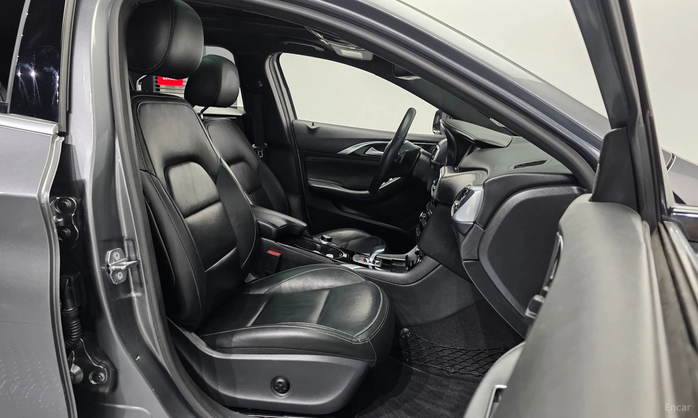 Q30