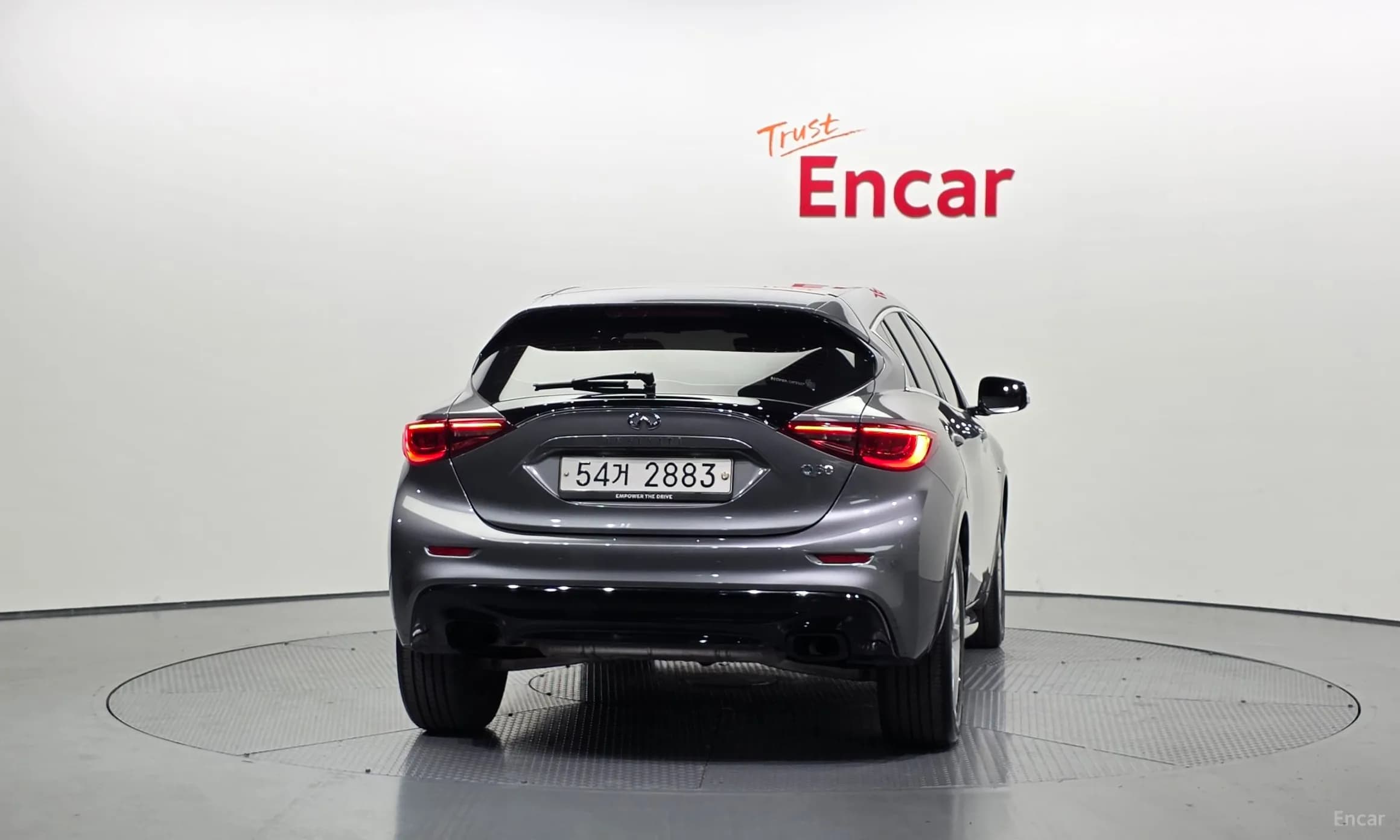 Q30