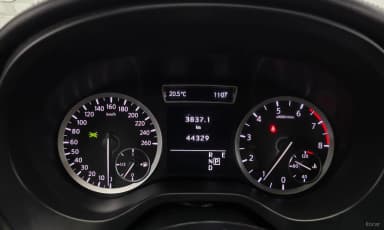 Q30