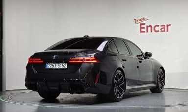 M5 (G90)