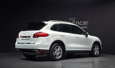 New Cayenne