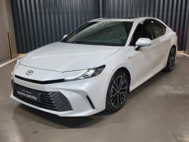 Camry (XV80)