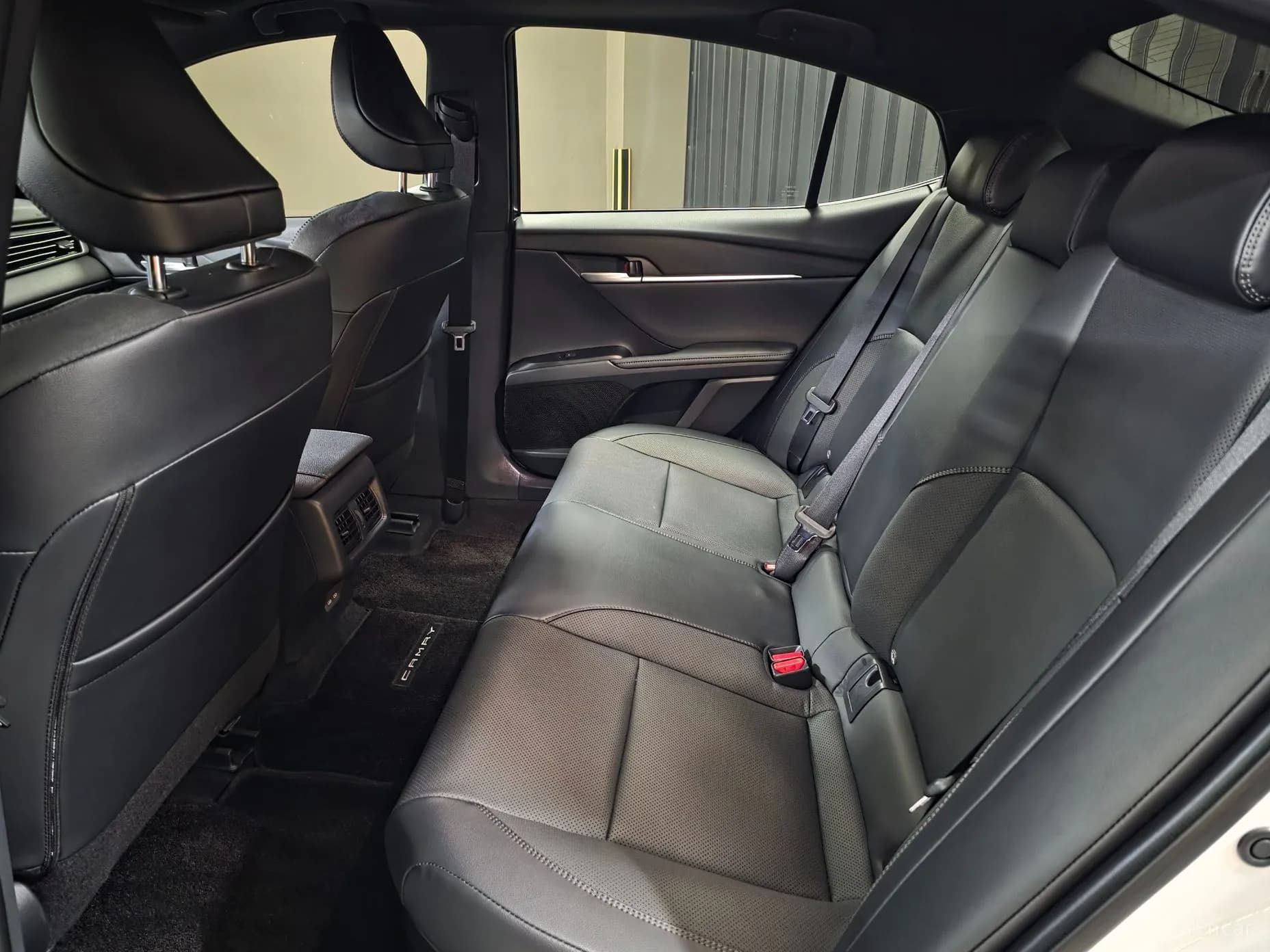 Camry (XV80)