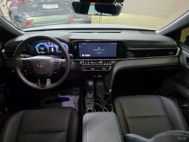Camry (XV80)